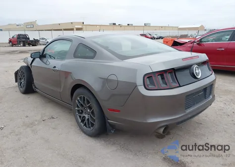 2014 Ford Mustang V6 from USA, damaged, VIN 1ZVBP8AM2E5288857